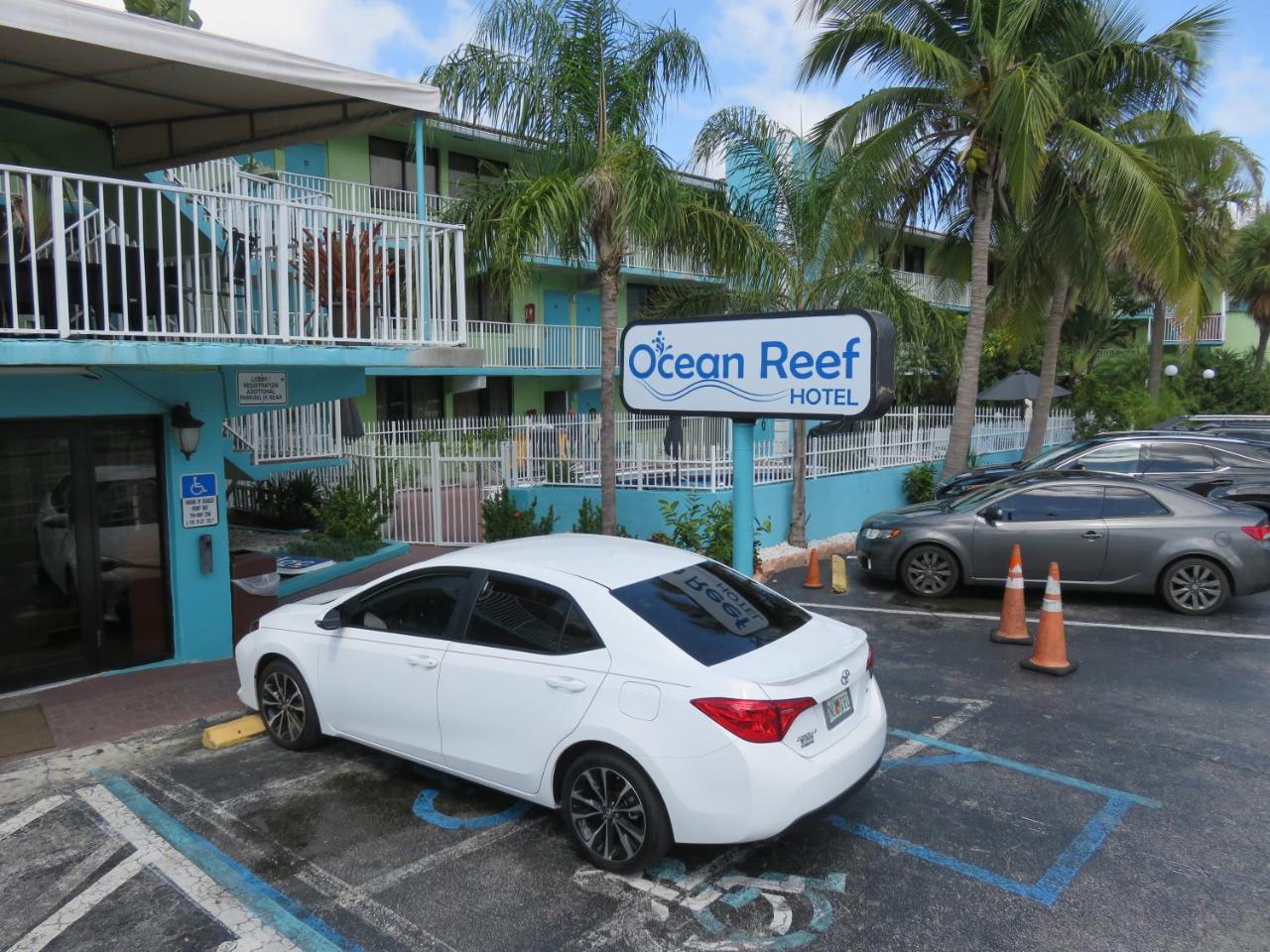 Ocean Reef Hotel Форт Лодърдейл Екстериор снимка
