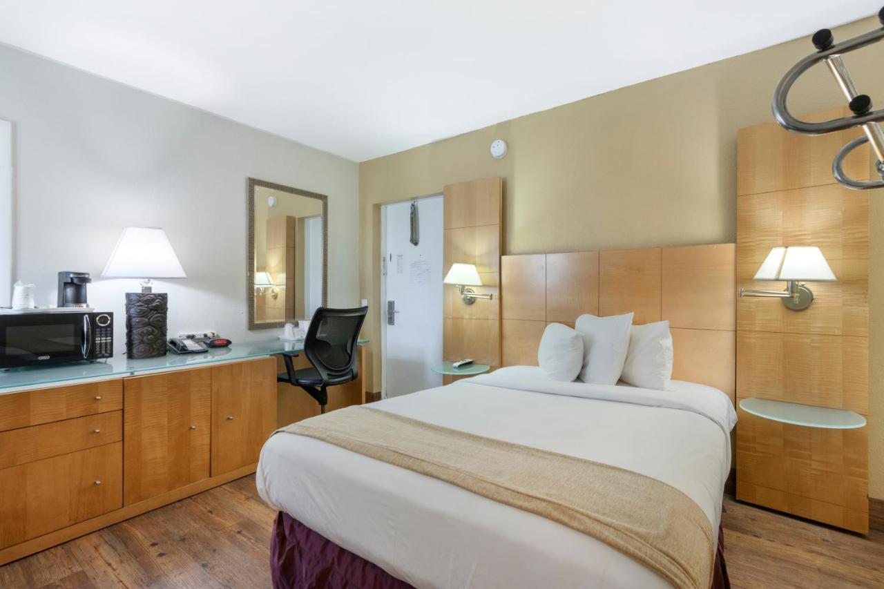 Ocean Reef Hotel Форт Лодърдейл Екстериор снимка